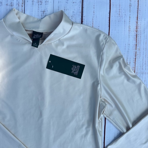 Women’s Silk Turtleneck Top - Picture 2 of 3